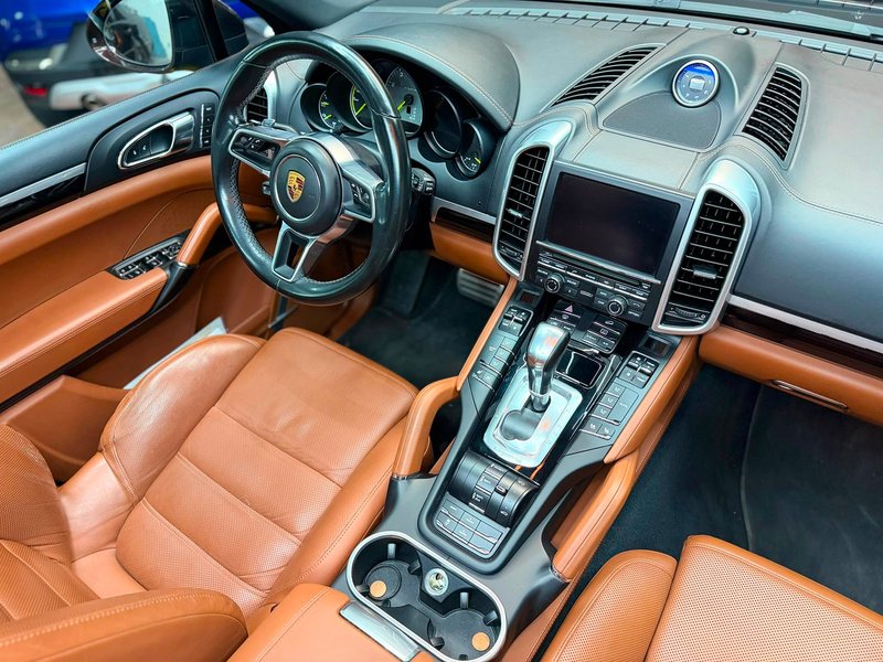 Porsche Cayenne 2016, foto 15