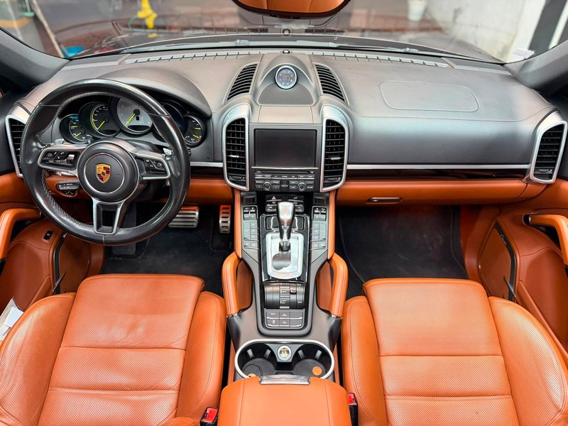 Porsche Cayenne 2016, foto 16