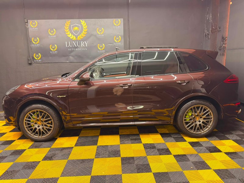 Porsche Cayenne 2016, foto 10