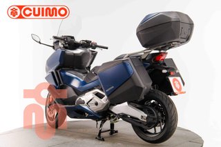 HONDA FORZA 750