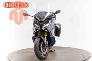 HONDA FORZA 750