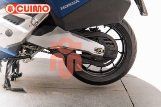 HONDA FORZA 750