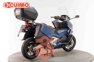 HONDA FORZA 750
