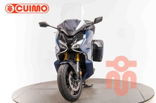 HONDA FORZA 750