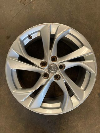 JUEGO DE LLANTAS PARA OPEL ASTRA 17" 5X108 65,1MM