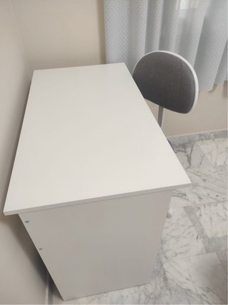 Pupitre y Silla de Oficina