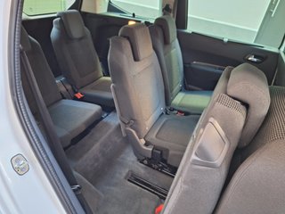 Peugeot 5008 "7 PLAZAS"