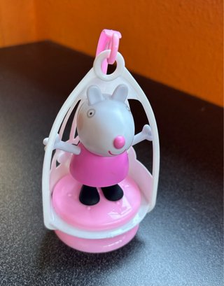 Peppa Pig con columpio
