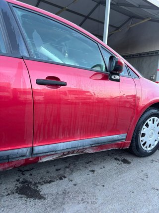 Citroen C4 2010 de motor perfecto 2500 negociable