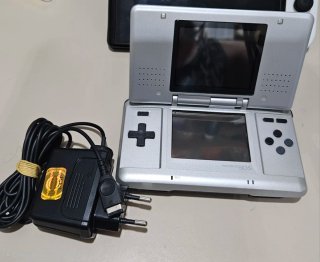 Nintendo DS Fat Plata con Cargador