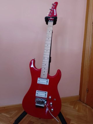 Guitarra KRAMER Roja Puente Floyd + Funda