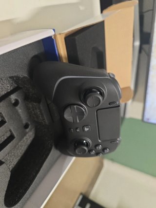 Mando Razer Wolverine V2 PRO