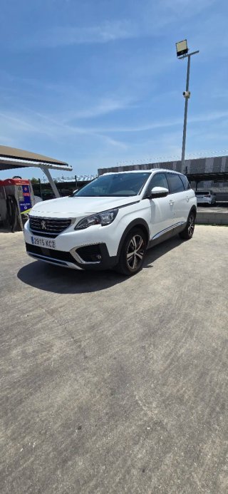 Peugeot 5008 2017