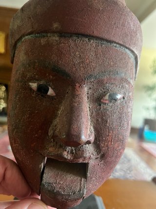 Cabeza antigua de marioneta Sudeste Asiático