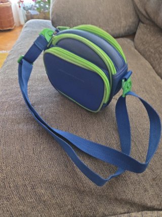 Bolsito Neopreno Benetton Azul y Verde