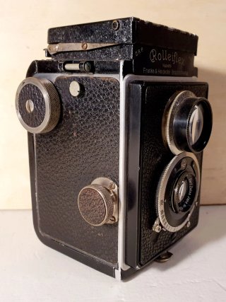Rolleiflex Modelo I - 1928.