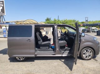 Peugeot Traveller 2019