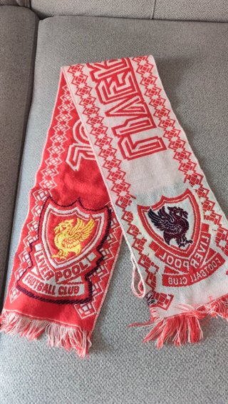 Bufanda Liverpool Vintage Roja y Blanca