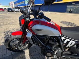 Ducati Scrambler Icon en excelente estado. ~1k km.