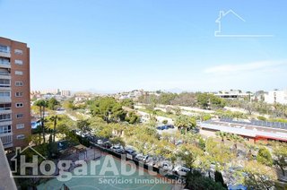 Piso en venta en Garbinet en Alicante