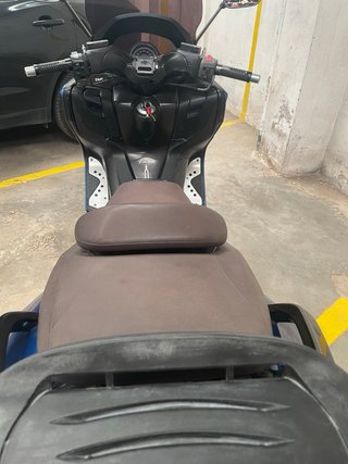 Yamaha Tmax Maxi Scooter Azul