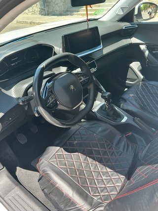 Peugeot 2008 Gasolina 2020 – 88.404 km