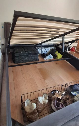Cama con somier y colchón 200x180