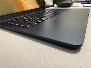 MacBook Air M3 grigio