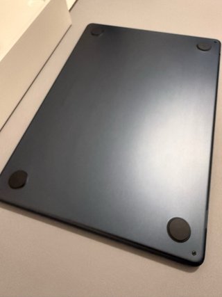 MacBook Air M3 grigio