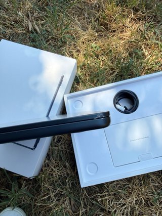 MacBook Air M3 grigio