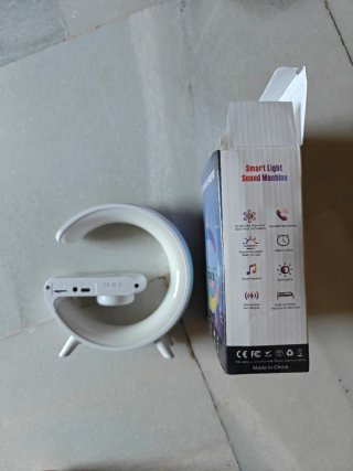 Lámpara de noche con carga inalámbrica