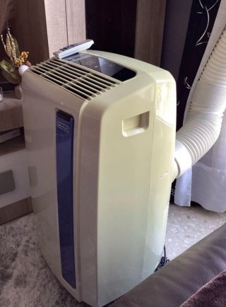 Aire Acondicionado Portátil DeLonghi Beige/Azul en