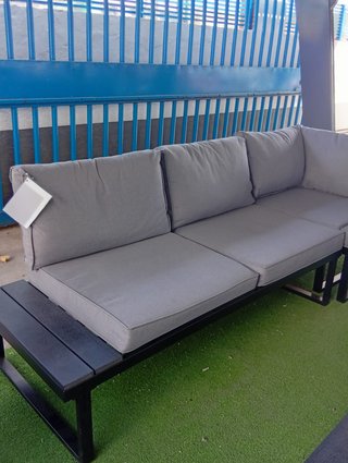 Conjunto Sofá Rinconera Gris y Mesa Centro