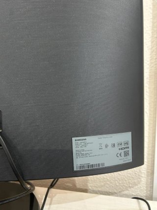 Torre PC ASUS Negra,Con pantalla curvada samsung