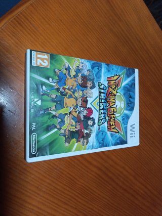 Nintendo Wii Negra y Roja