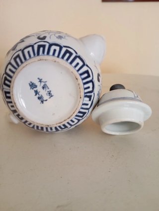 Tetera China Antigua Azul y Blanca