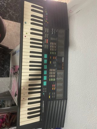 Teclado Yamaha PSR-48