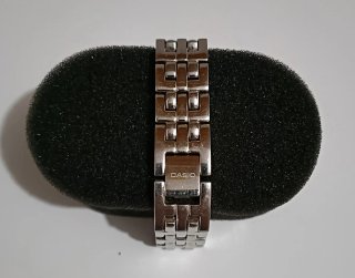 Reloj Casio Mujer Rectangular Negro y Plata