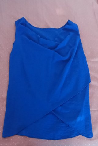 Blusa azul de verano