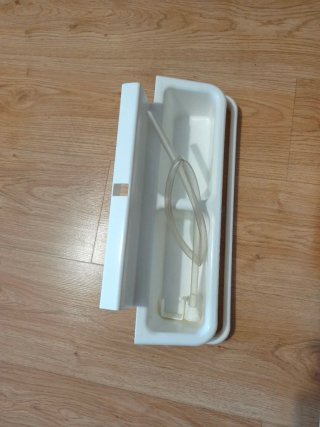 Cambiador bebé con bañera y cajones