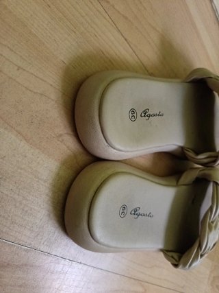 URGE Chanclas/Sandalias Beige