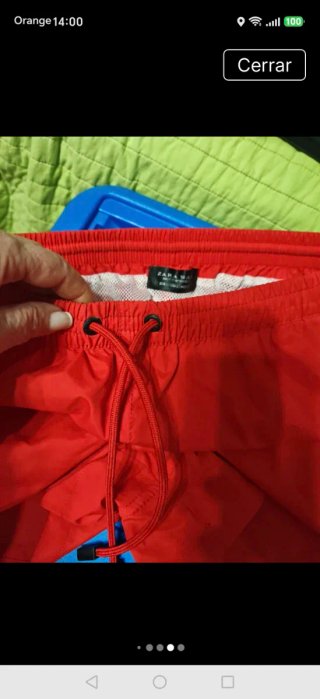 Bañador chico rojo