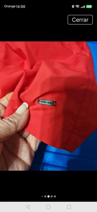 Bañador chico rojo