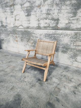 Sillón Grignoon de madera maciza de acacia