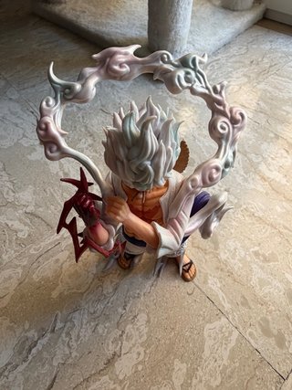 Statua Luffy Gear 5 One Piece
