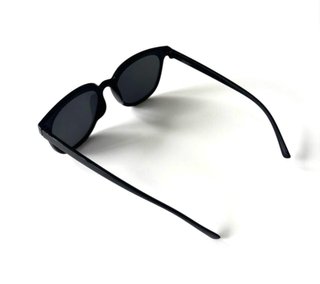 Gafas de sol negras