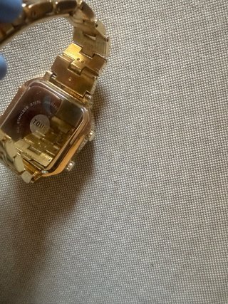 Reloj Tous Osito Digital Dorado y Negro