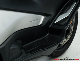 YAMAHA T-MAX 560 -APTA A2-