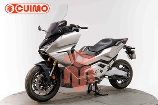 HONDA FORZA 750