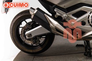 HONDA FORZA 750